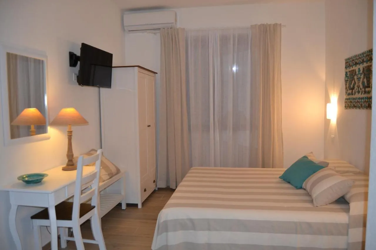 Bed & Breakfast Nuscos Bed And Breakfast Nuoro  Italy