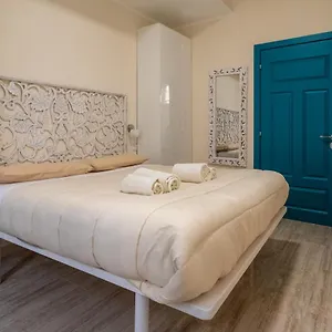 room-with-independent-entrance-termini-aquarium.it-romehotels.com/